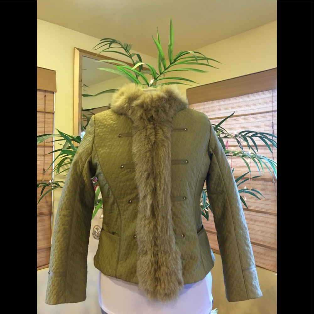 ❤️ Metropolis Coat w/ Fur ❤️